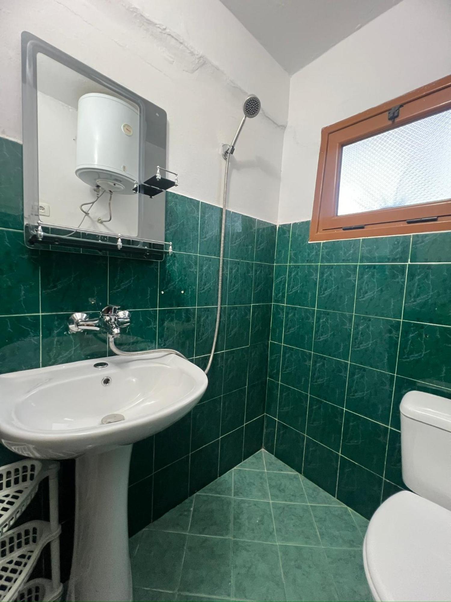 Villa Green Vlorë Buitenkant foto