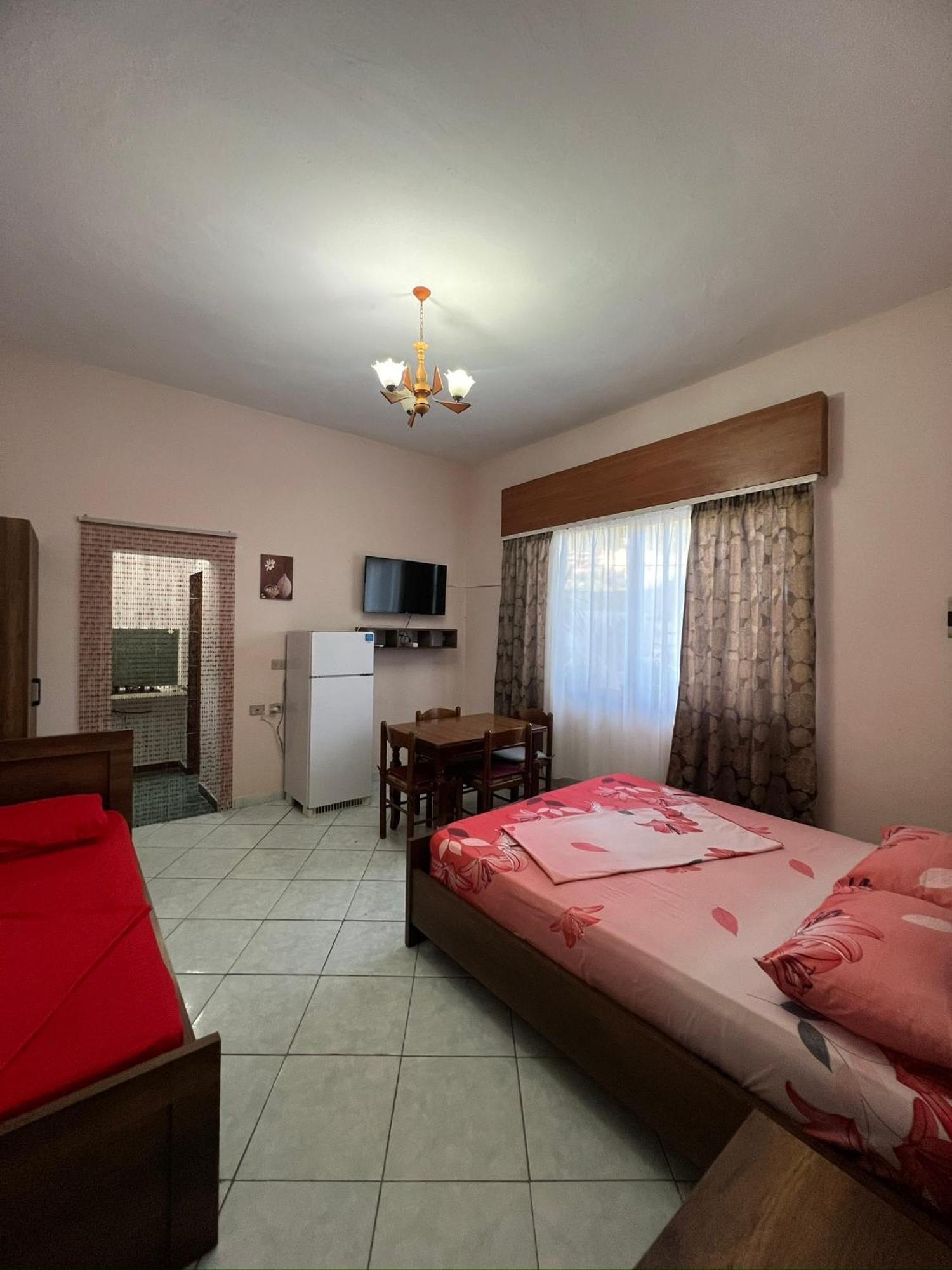 Villa Green Vlorë Buitenkant foto