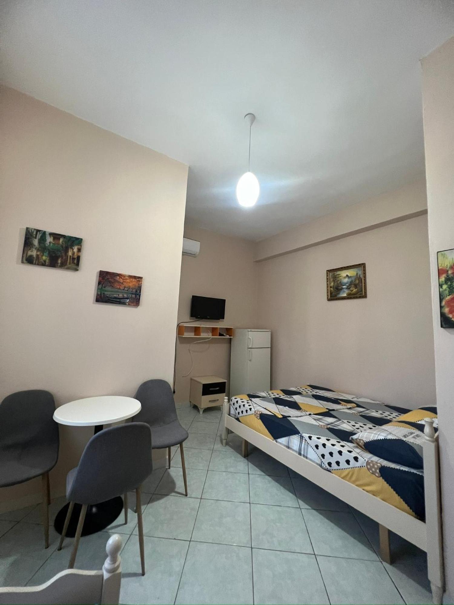 Villa Green Vlorë Buitenkant foto