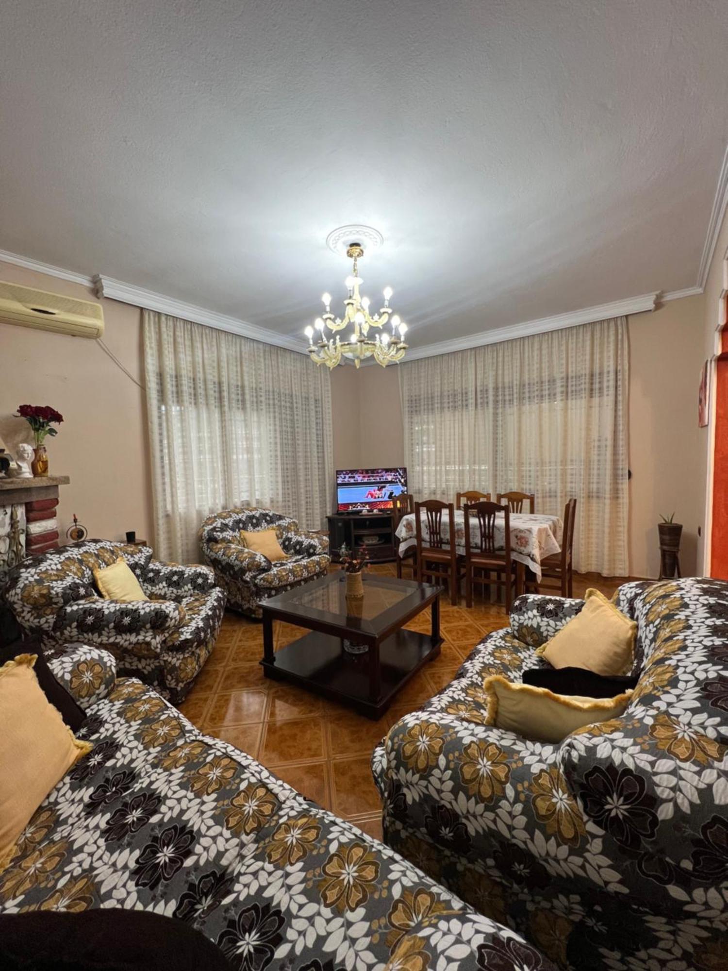 Villa Green Vlorë Buitenkant foto